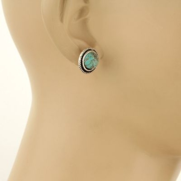 Natural Stone Post Earrings - Picture 2 of 3